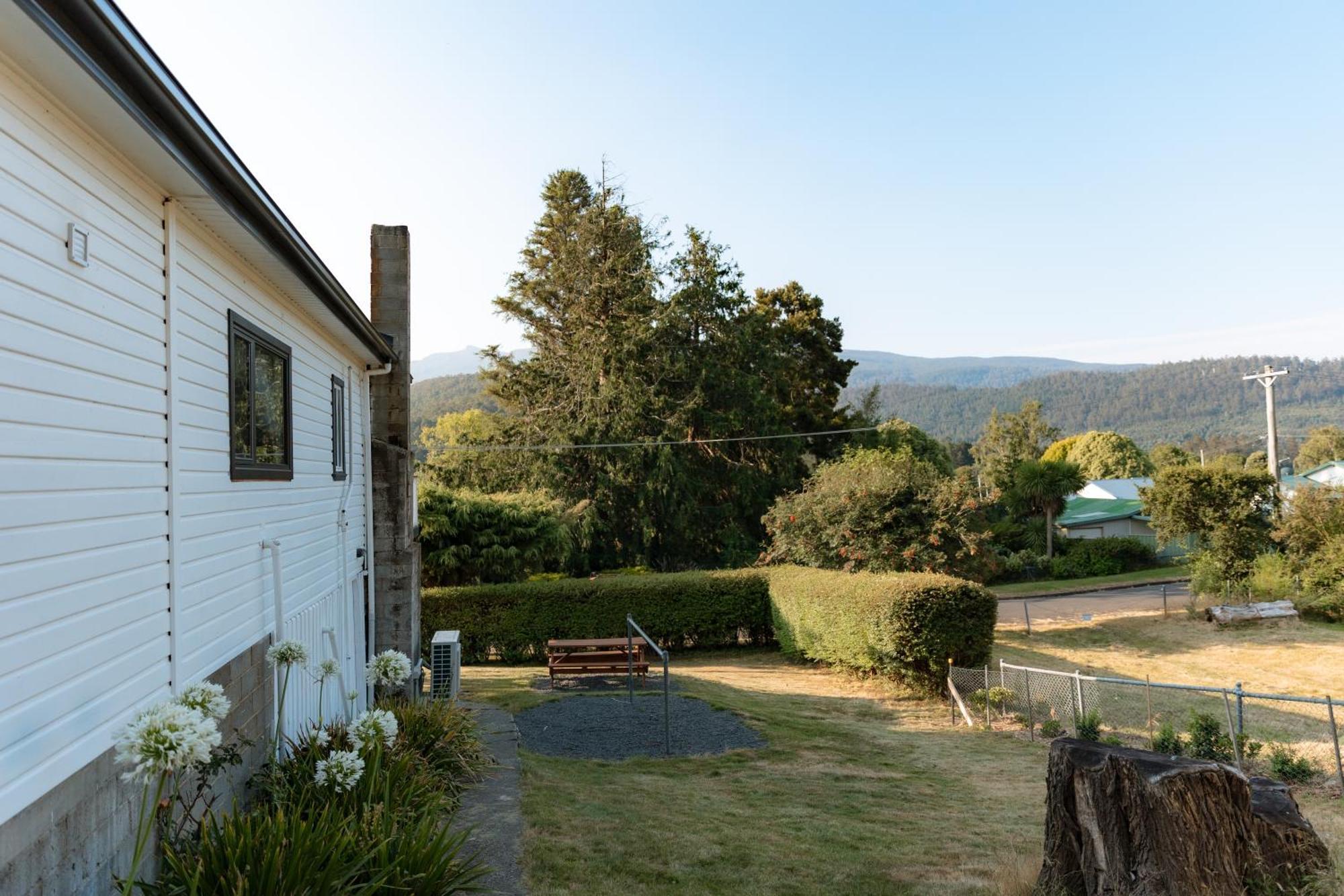 Maydena Chalet Exterior photo